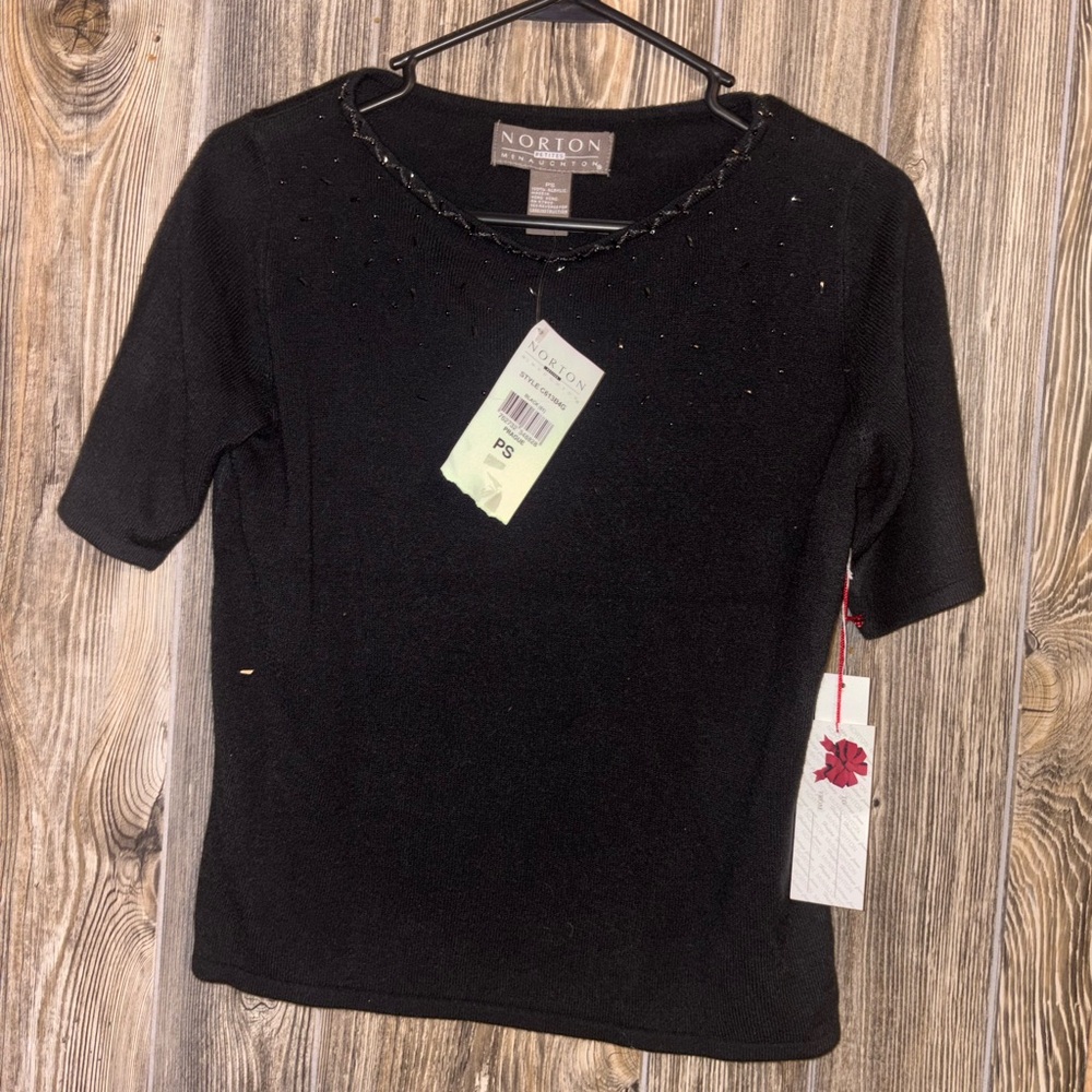 Norton McNaughton Black Short Sleeve Top